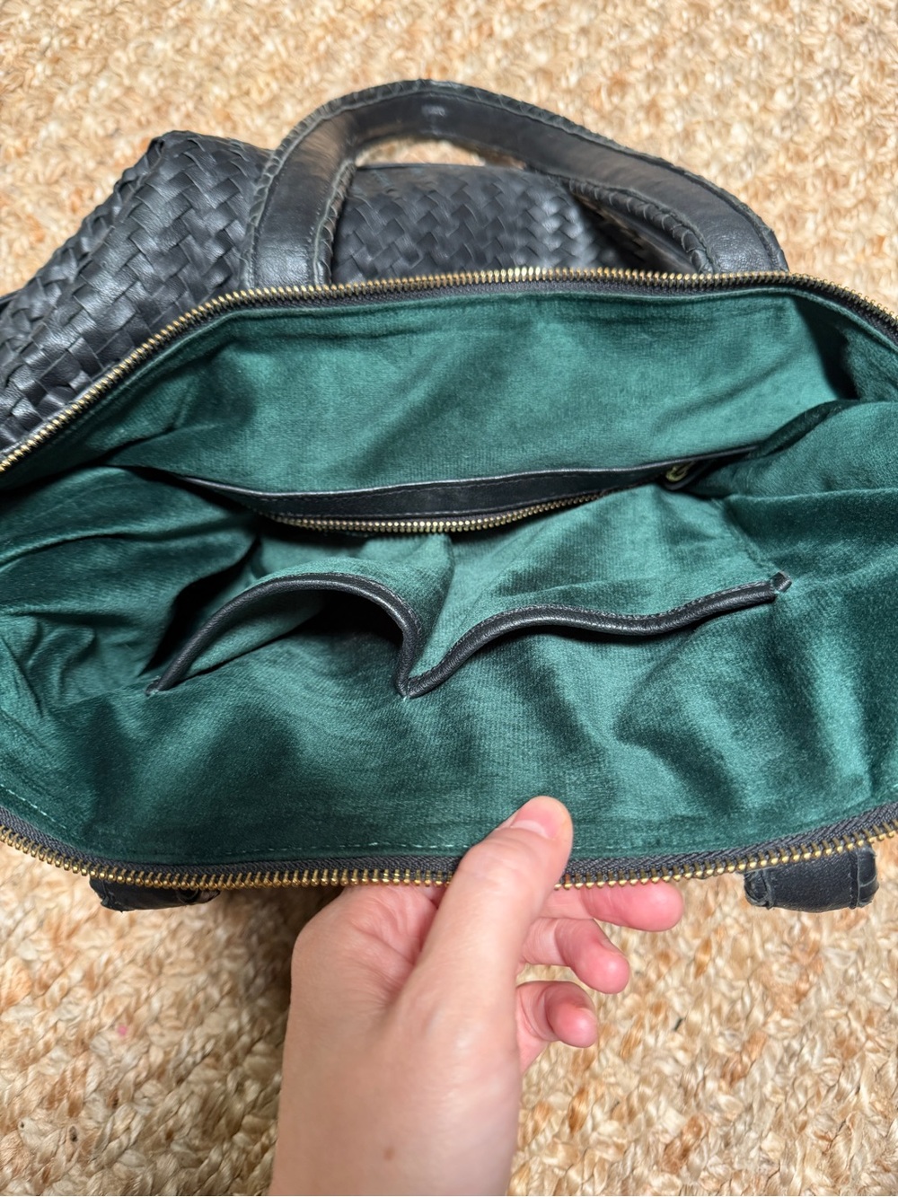 Leather woven bag - Picture 4 of 7
